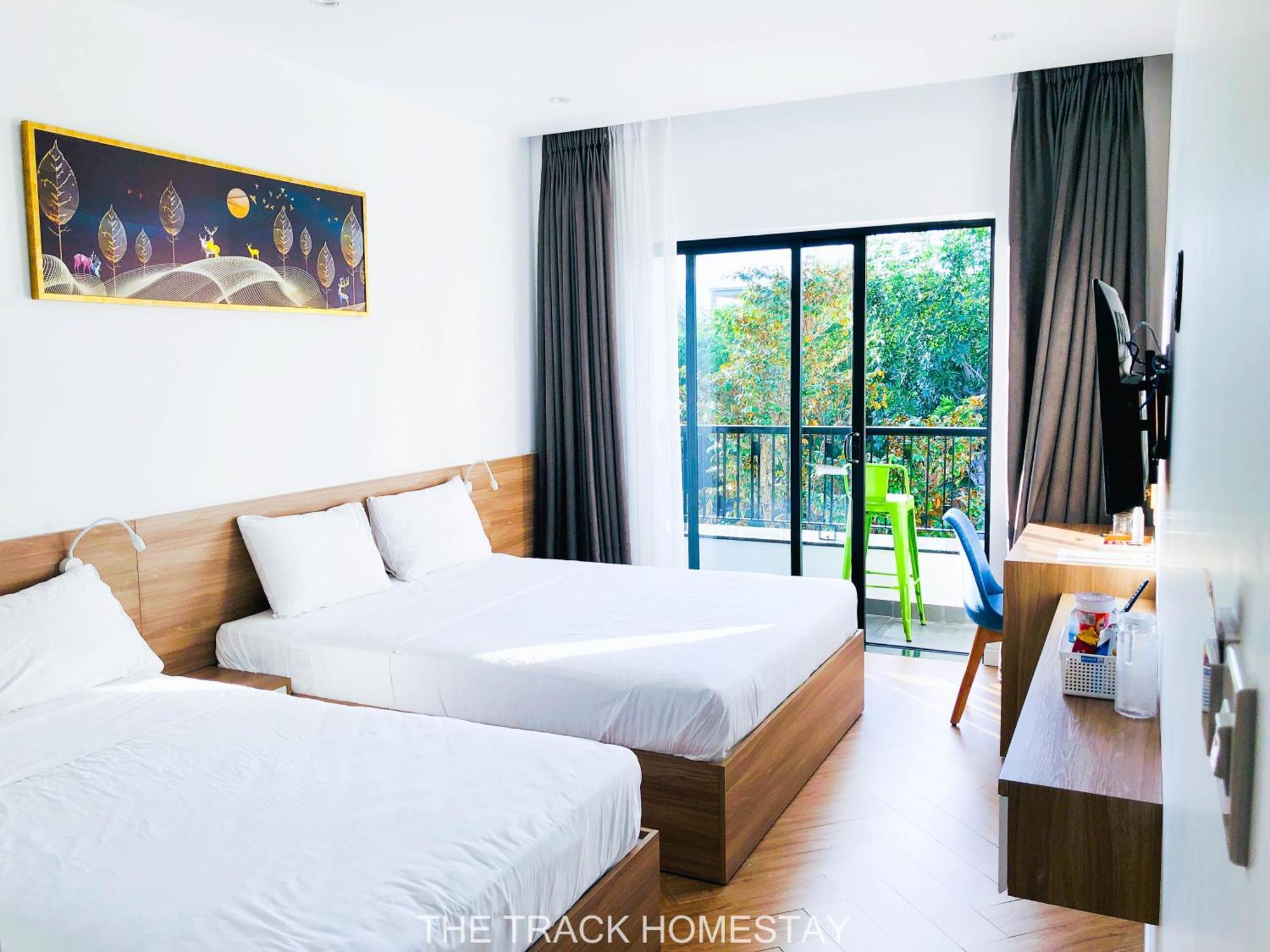 The Track Homestay - Near Bai Dai Beach Cam Lam Buitenkant foto
