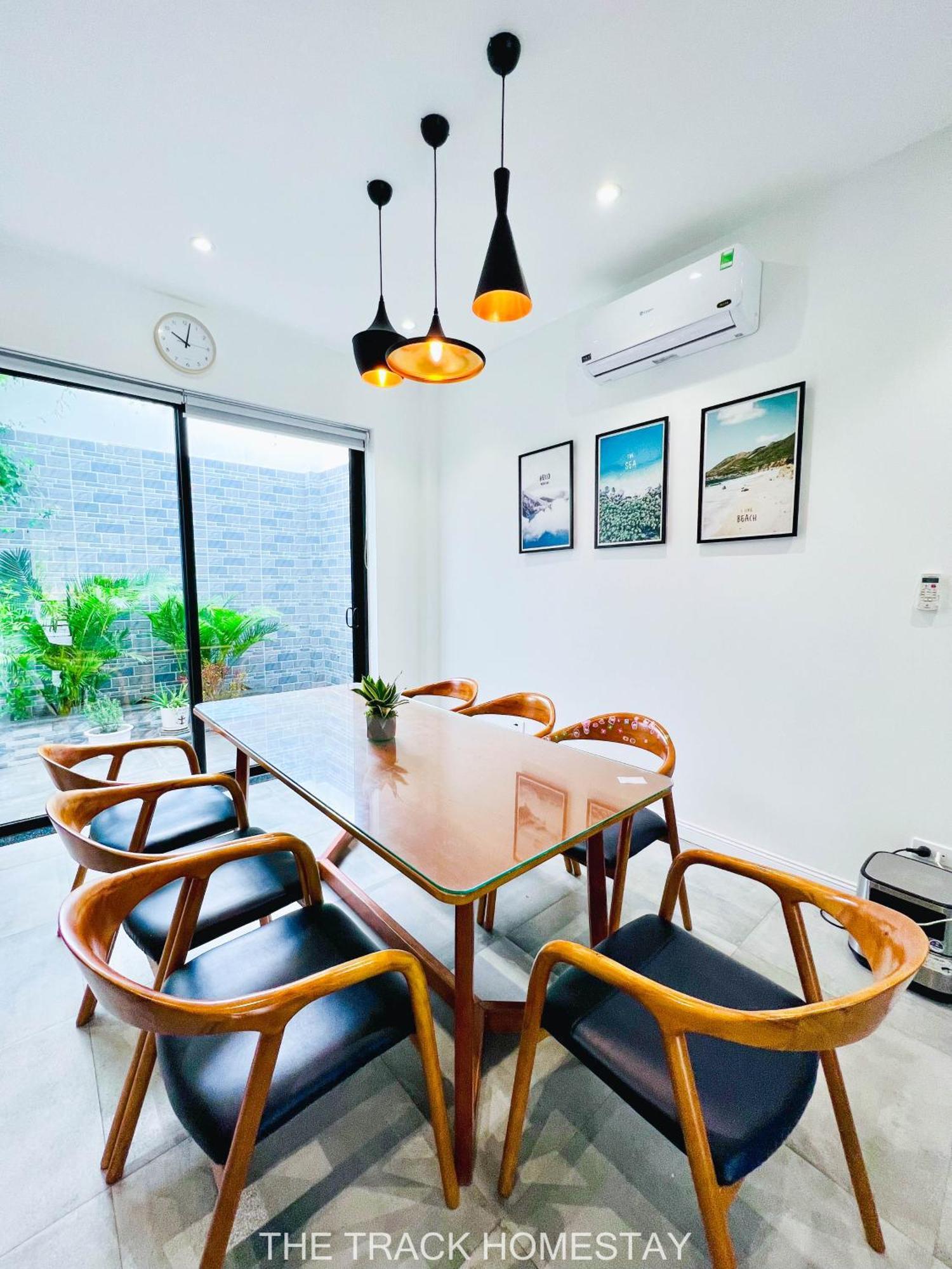 The Track Homestay - Near Bai Dai Beach Cam Lam Buitenkant foto